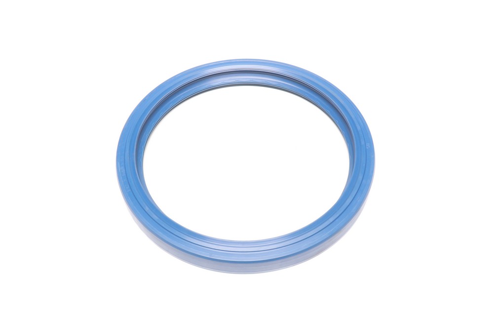 Сальник колесной ступицы задней