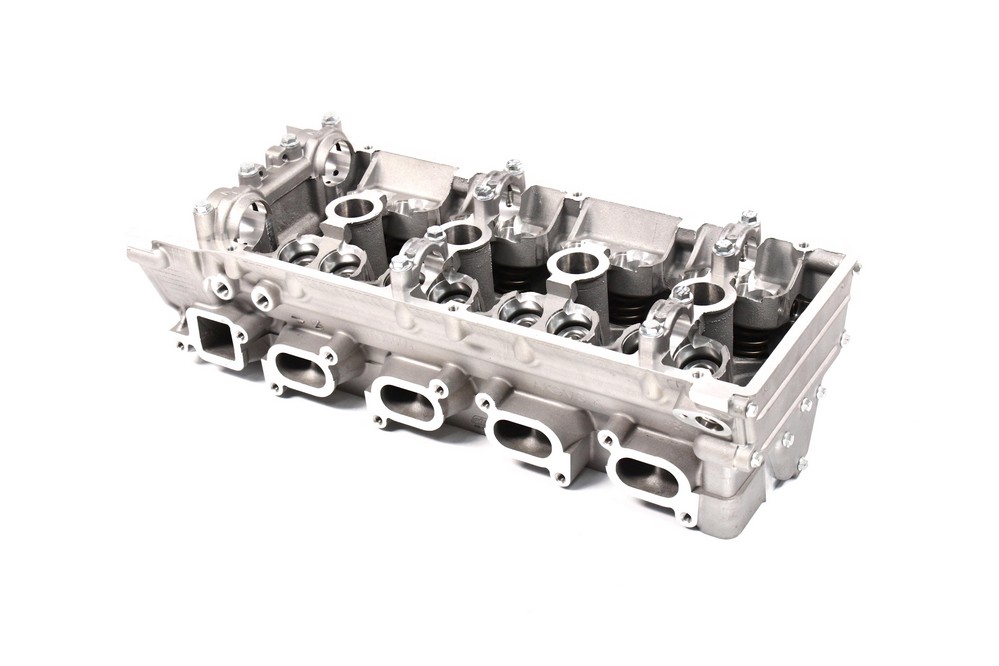 Головка блока цилиндров с клапанами в сборе двигателей ЗМЗ-405, ЗМЗ-406, ЗМЗ-409