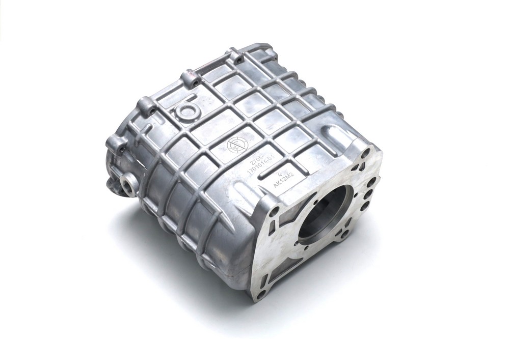 Картер передний пятиступенчатой коробки передач ГАЗЕЛЬ БИЗНЕС