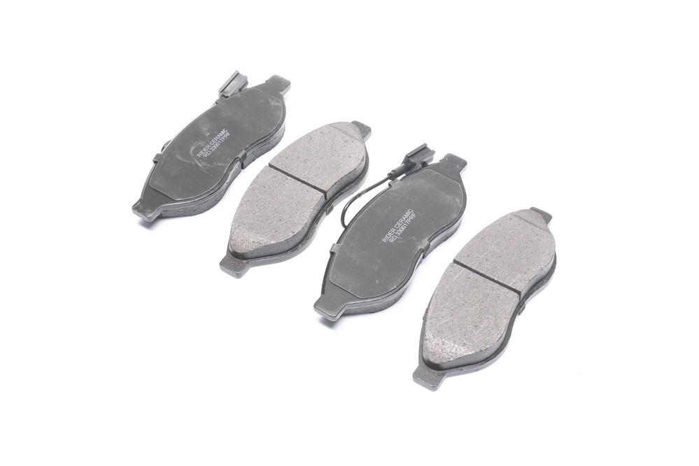 Колодки тормозные дисковые передние CITROEN JUMPER, FIAT DUCATO, PEUGEOT BOXER 06-, линейка CERAMIC
