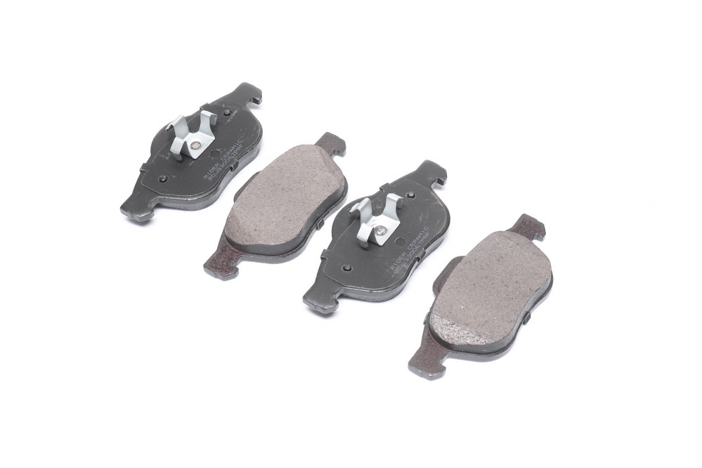 Колодки тормозные дисковые передние RENAULT MEGANE 02-09, линейка CERAMIC