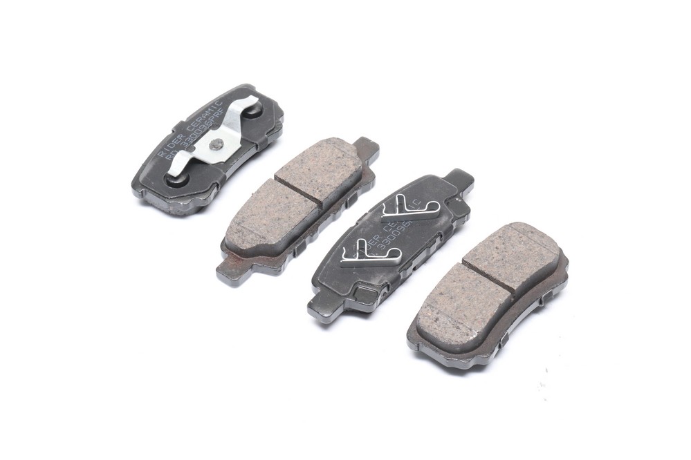 Колодки тормозные дисковые задние MITSUBISHI LANCER, OUTLANDER 03-, линейка CERAMIC