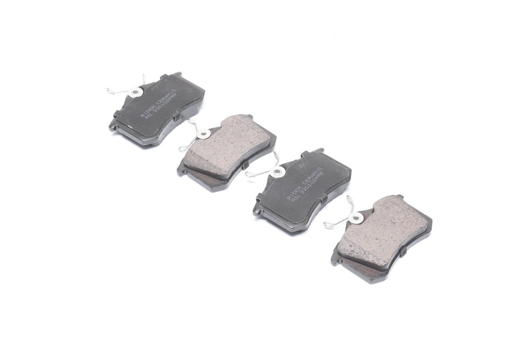 Колодки тормозные дисковые задние VOLKSWAGEN PASSAT, GOLF II,III, PEUGEOT 405, линейка CERAMIC