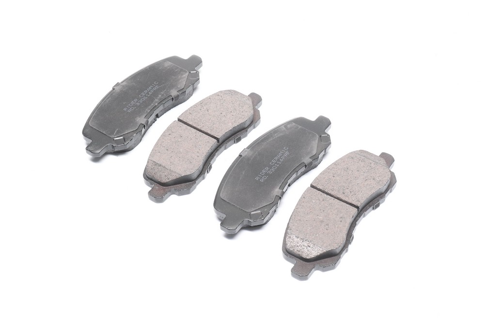 Колодки тормозные дисковые передние MITSUBISHI LANCER, OUTLANDER 03-, линейка CERAMIC