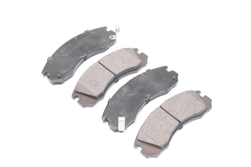 Колодки тормозные дисковые передние MITSUBISHI LANCER, OUTLANDER 03-, линейка CERAMIC