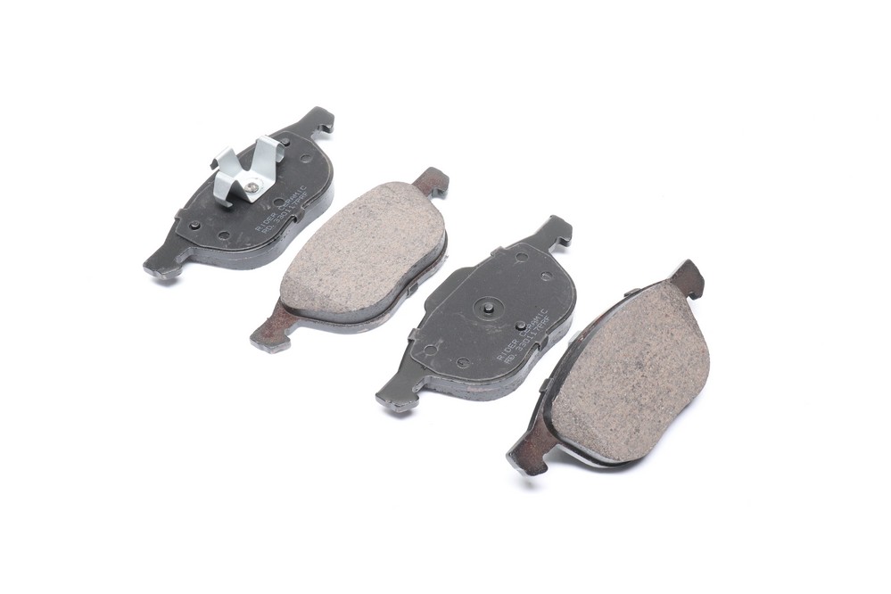Колодки тормозные дисковые передние MAZDA 3, FOCUS 03-, линейка CERAMIC