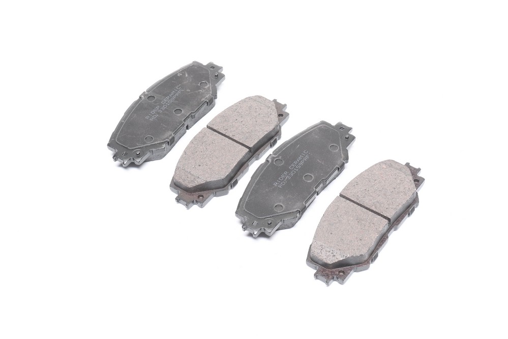 Колодки тормозные дисковые передние TOYOTA AURIS, COROLLA, RAV4, линейка CERAMIC