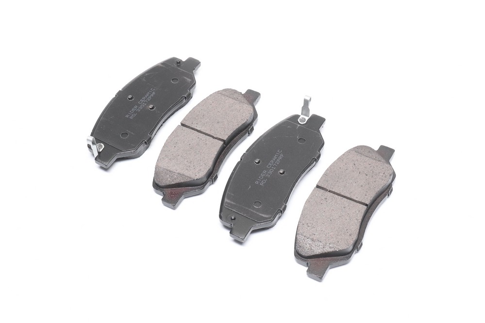 Колодки тормозные дисковые передние HYUNDAI SANTA FE 05-, линейка CERAMIC