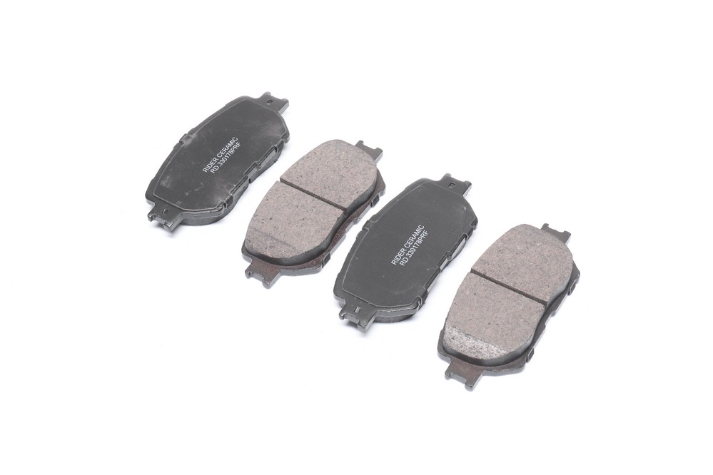 Колодки тормозные дисковые передние TOYOTA CAMRY 01-, линейка CERAMIC