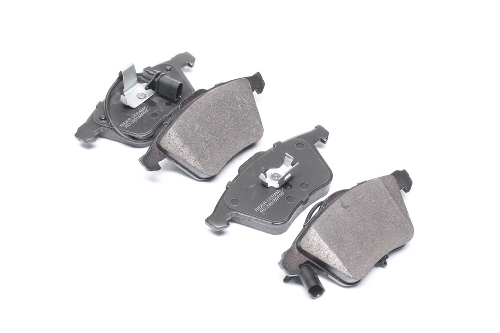 Колодки тормозные дисковые передние A4 04-08, A6 04-11 Allroad, линейка CERAMIC