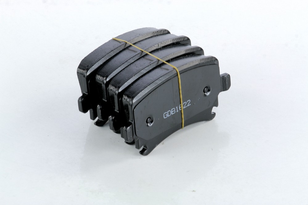Колодки тормозные дисковые задние VOLKSWAGEN PASSAT, CADDY, OCTAVIA 05- линейка STANDARD