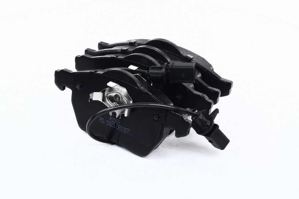 Колодки тормозные дисковые передние AUDI A4 00-08, A6, VOLKSWAGEN PASSAT 00-05