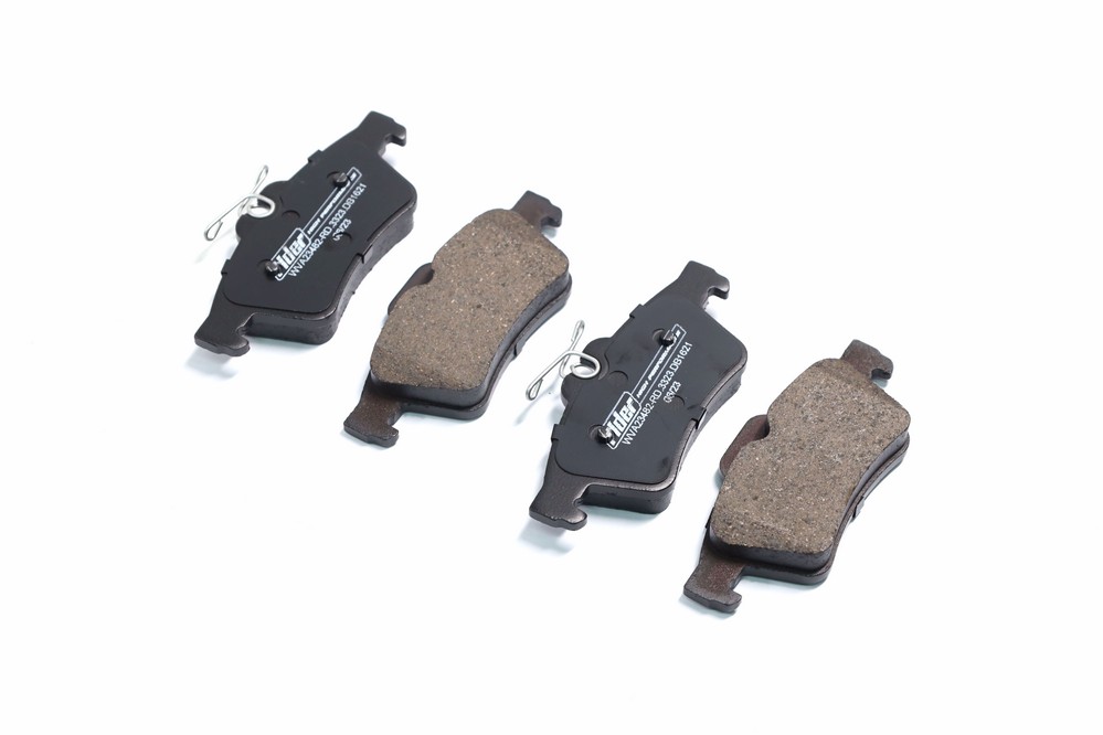 Колодки тормозные дисковые задние MAZDA3, FORD FOCUS, OPEL VECTRA C