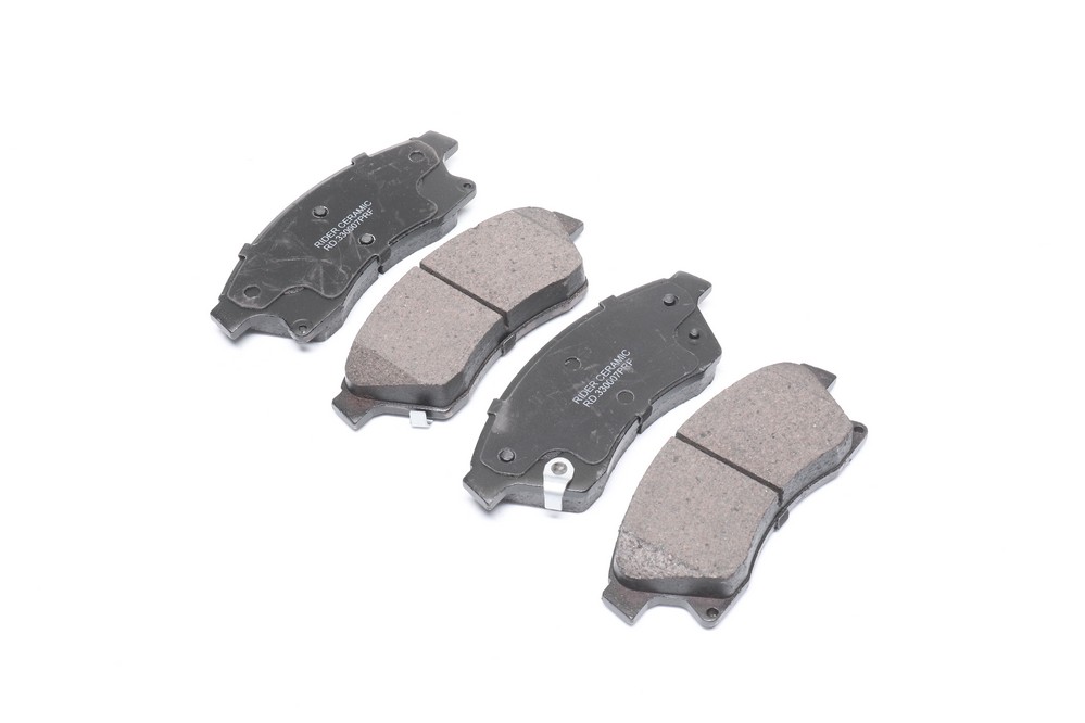 Колодки тормозные дисковые передние CHEVROLET AVEO (T300) 11-, OPEL ASTRA J, линейка CERAMIC